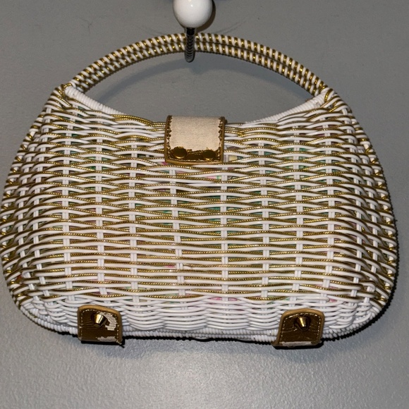 RARE Lilly Pulitzer Wicker Clam Style Handbag Purse White Gold - Picture 6 of 16
